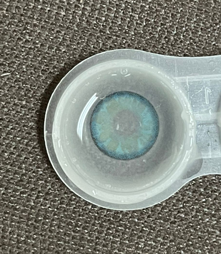 Ice Color madagaskar lens