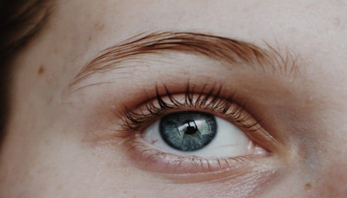 چهار راهکار برای انتخاب لنز رنگی مناسب برای چشمانتان