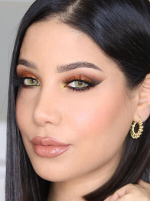 Desio charming green lens