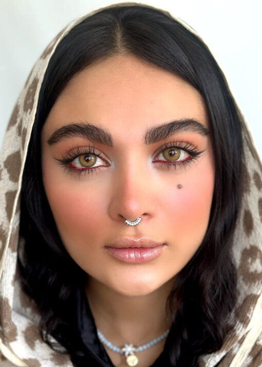 خرید لنز عسلی یونیک کارامل